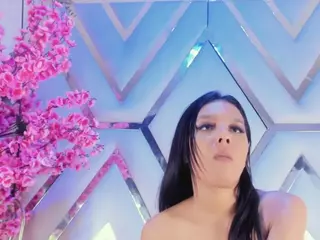 Dakota Rousseell's Live Sex Cam Show