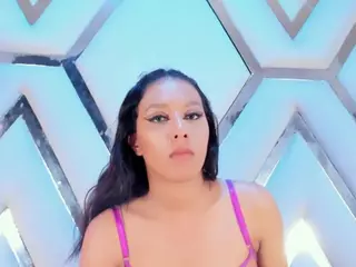 Dakota Rousseell's Live Sex Cam Show