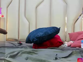 KiimLogan's Live Sex Cam Show