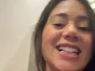 imrebecca's Live Sex Cam Show