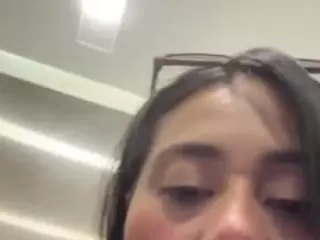 imrebecca's Live Sex Cam Show