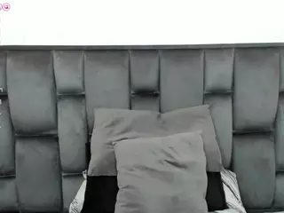 MartinaMadisson's Live Sex Cam Show