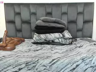 MartinaMadisson's Live Sex Cam Show