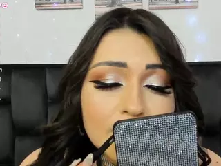 MartinaMadisson's Live Sex Cam Show
