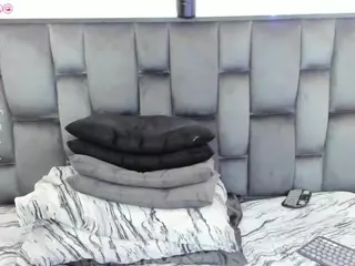 MartinaMadisson's Live Sex Cam Show