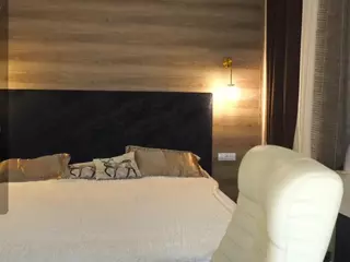 BlackXCrystal's Live Sex Cam Show