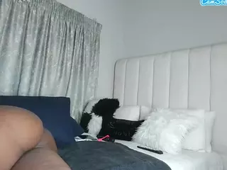 Bustygoddess32's Live Sex Cam Show