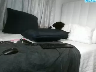 Bustygoddess32's Live Sex Cam Show