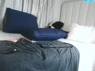 Bustygoddess32's Live Sex Cam Show