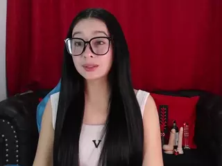 LilaPinky's Live Sex Cam Show