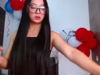 LilaPinky's Live Sex Cam Show