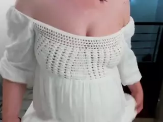 Lillyhott's Live Sex Cam Show