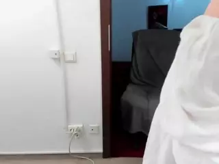 Lillyhott's Live Sex Cam Show