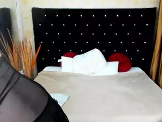 Lillyhott's Live Sex Cam Show