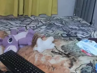 Hottiefreckles's Live Sex Cam Show