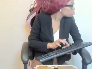 Hottiefreckles's Live Sex Cam Show
