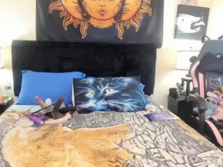 Hottiefreckles's Live Sex Cam Show