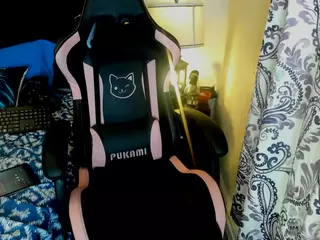 Hottiefreckles's Live Sex Cam Show