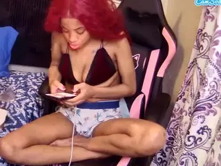 Hottiefreckles's Live Sex Cam Show