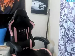 Hottiefreckles's Live Sex Cam Show