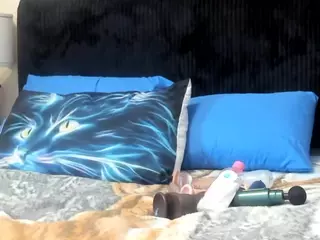 Hottiefreckles's Live Sex Cam Show