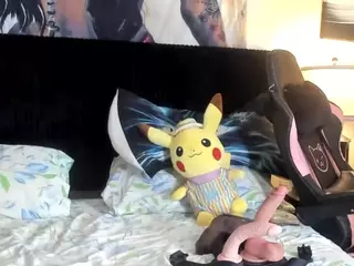KITTIEFRECKLES's Live Sex Cam Show