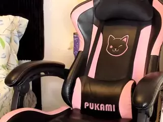 KITTIEFRECKLES's Live Sex Cam Show