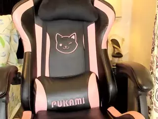 KITTIEFRECKLES's Live Sex Cam Show
