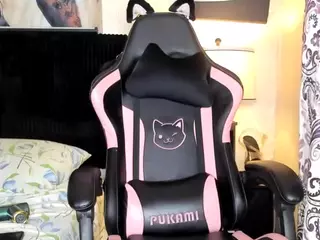 KITTIEFRECKLES's Live Sex Cam Show