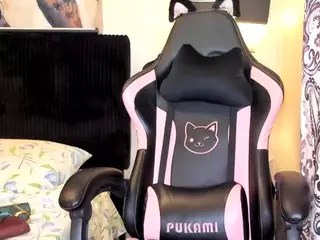 KITTIEFRECKLES's Live Sex Cam Show