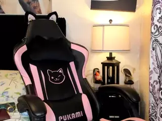 KITTIEFRECKLES's Live Sex Cam Show