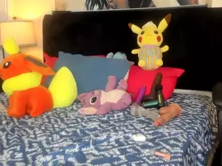 KITTIEFRECKLES's Live Sex Cam Show