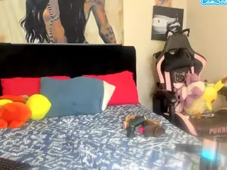 KITTIEFRECKLES's Live Sex Cam Show