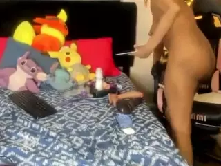 KITTIEFRECKLES's Live Sex Cam Show