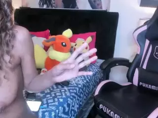 KITTIEFRECKLES's Live Sex Cam Show