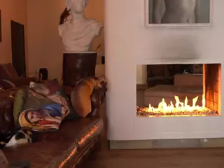 BeatrizDoll's Live Sex Cam Show
