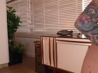 BeatrizDoll's Live Sex Cam Show