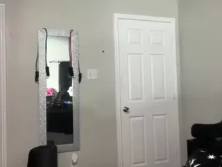 bigbootyjudy's Live Sex Cam Show