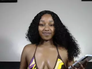 JollyMami's Live Sex Cam Show