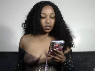 JollyMami's Live Sex Cam Show