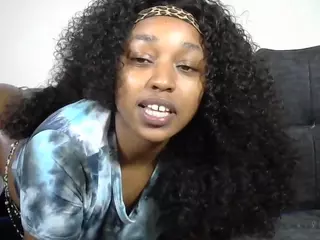 JollyMami's Live Sex Cam Show