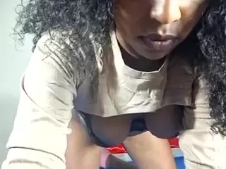 JollyMami's Live Sex Cam Show