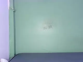 Lovely Nicki's Live Sex Cam Show