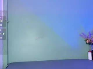 Lovely Nicki's Live Sex Cam Show