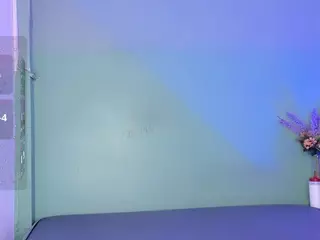 Lovely Nicki's Live Sex Cam Show