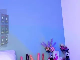 Lovely Nicki's Live Sex Cam Show
