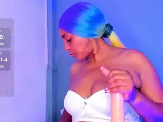 Lovely Nicki's Live Sex Cam Show