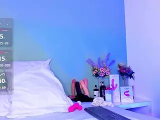 LovelyNicki's Live Sex Cam Show