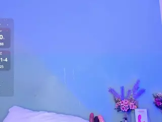 LovelyNicki's Live Sex Cam Show