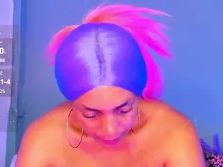 LovelyNicki's Live Sex Cam Show